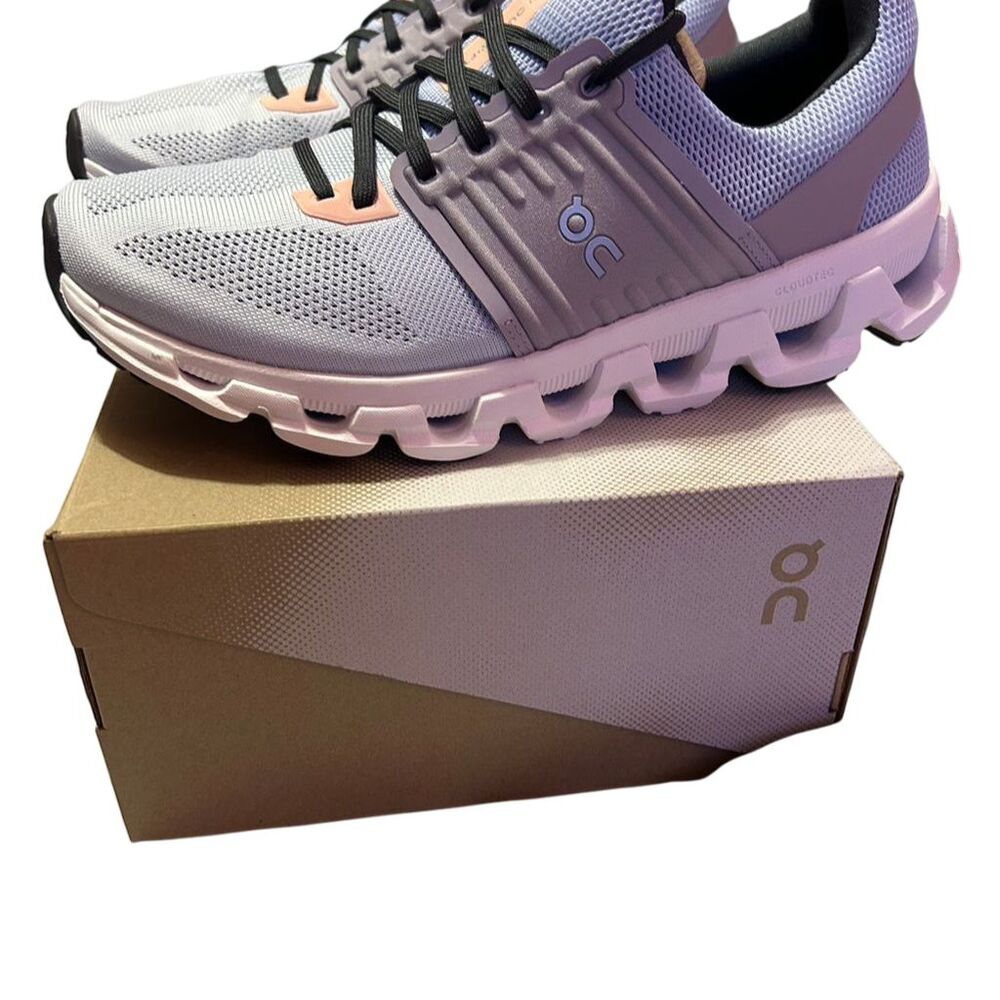 On Running Cloudswift Women's Blue Heather Fade Low Top Sneakers Athletic Shoes